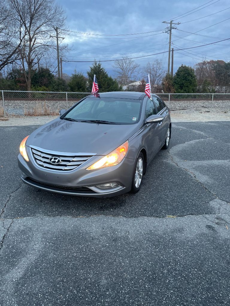 2013 Hyundai Sonata Limited's photo